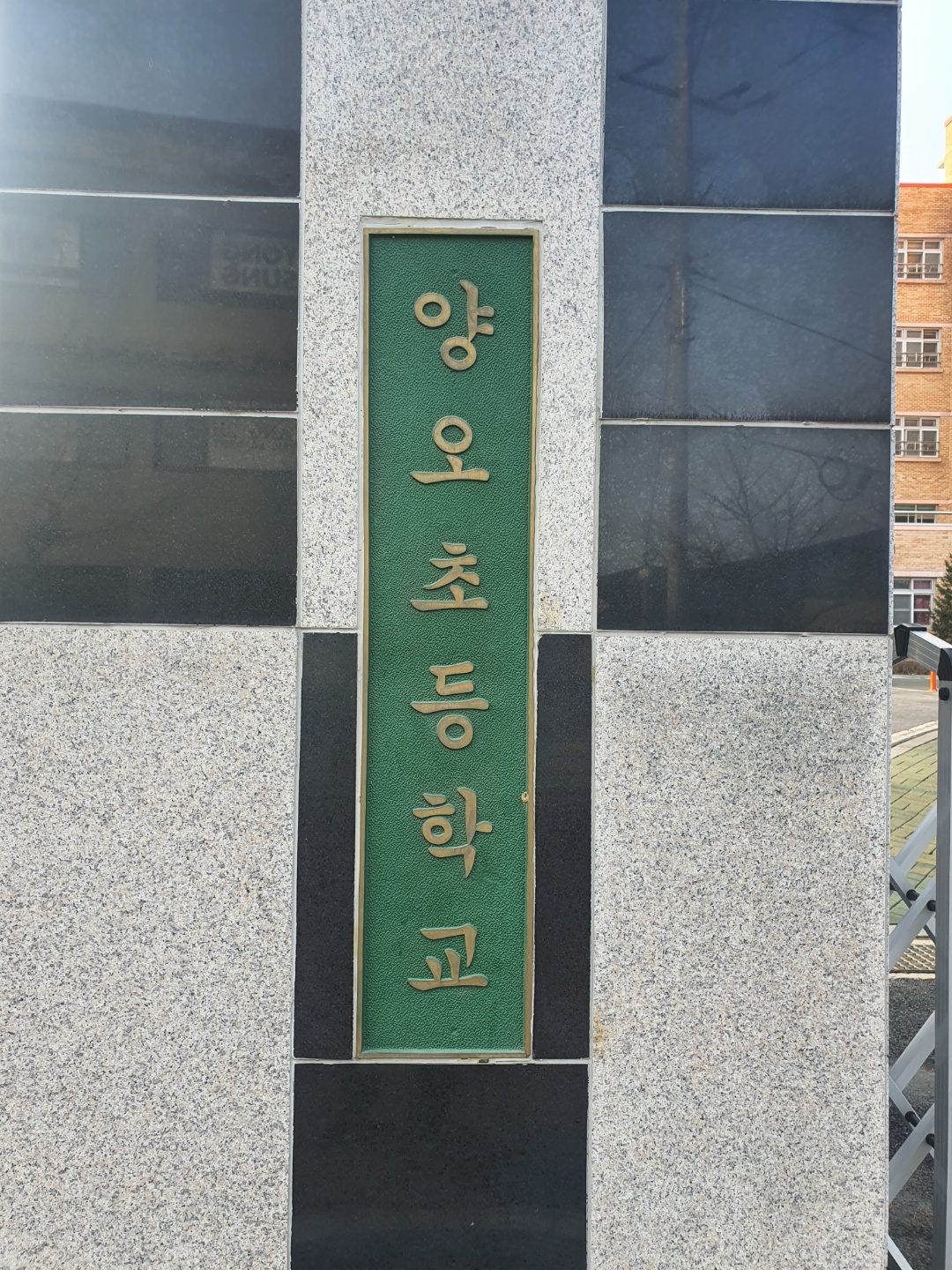 2040849389_xv54GVoK_8c7221c6c7bc97af0414eefe743342c0532e4f19.jpg 이미지크게보기